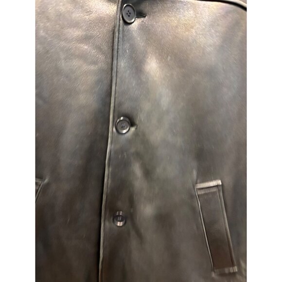 Vintage Black Leather Button-Up Coat With Front Pockets & Collared Neckline - Picture 5 of 16